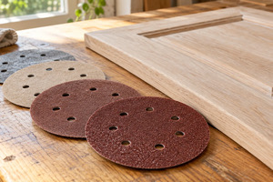How to Choose Sanding Discs and Grits for Furniture and Doors
